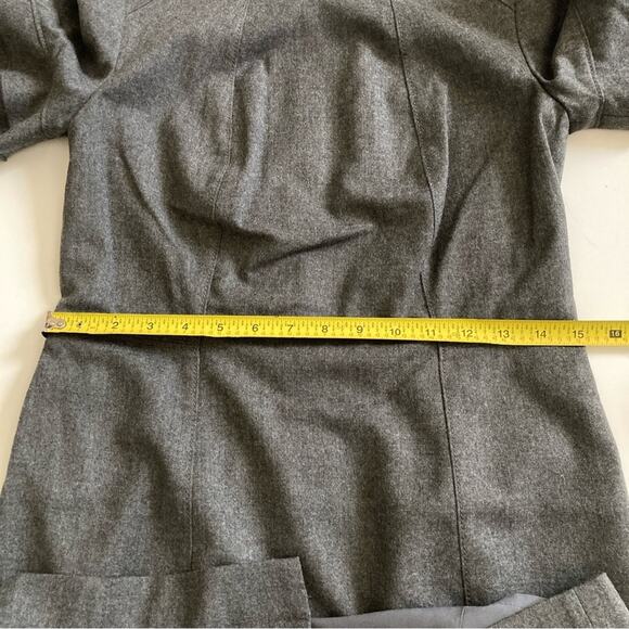 Italian Flannel Dress Talbots Ruffle Sleeve Shift Dress Gray Size 4P - Picture 9 of 10